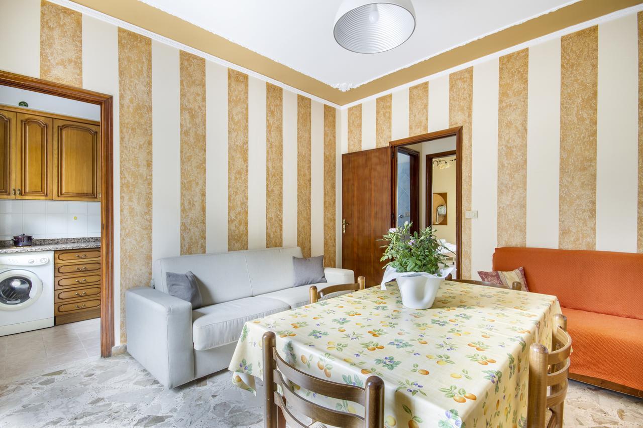 Ferienwohnung Casa Vacanza Paradise Vicino Cefalu Con Servizio Di Piscina A 3 Chilometri Campofelice Di Roccella Exterior foto