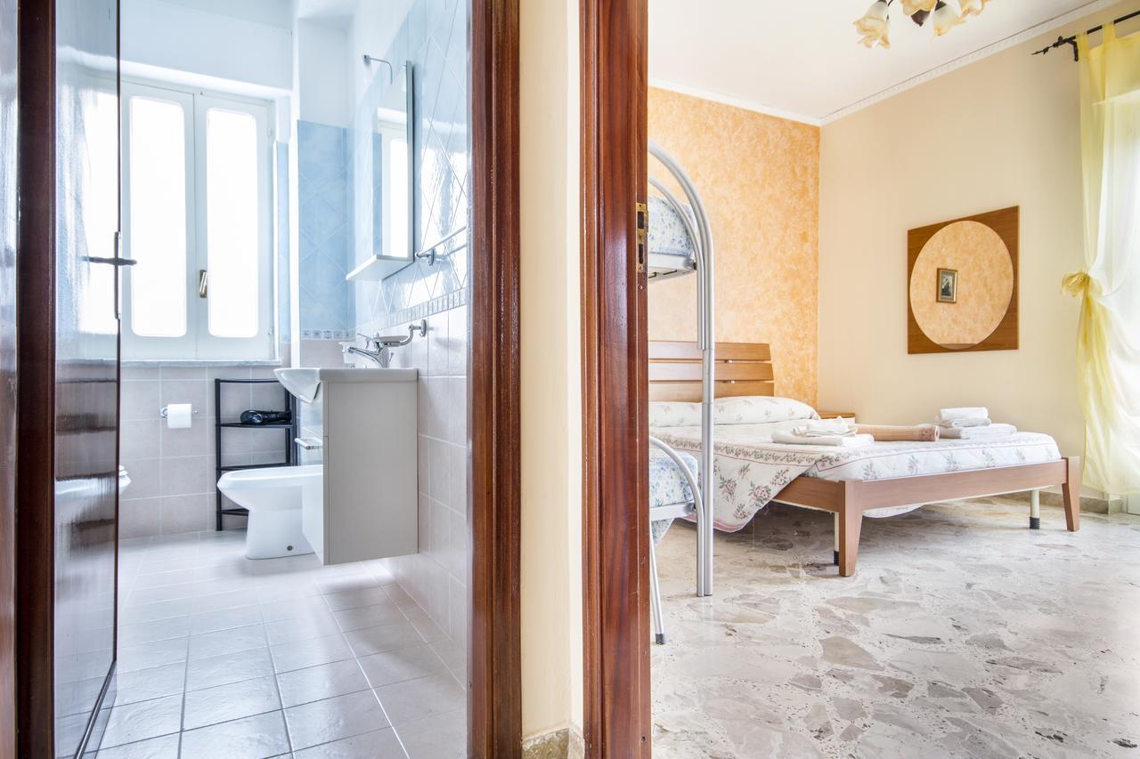 Ferienwohnung Casa Vacanza Paradise Vicino Cefalu Con Servizio Di Piscina A 3 Chilometri Campofelice Di Roccella Exterior foto
