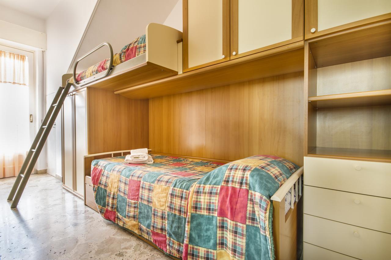 Ferienwohnung Casa Vacanza Paradise Vicino Cefalu Con Servizio Di Piscina A 3 Chilometri Campofelice Di Roccella Exterior foto